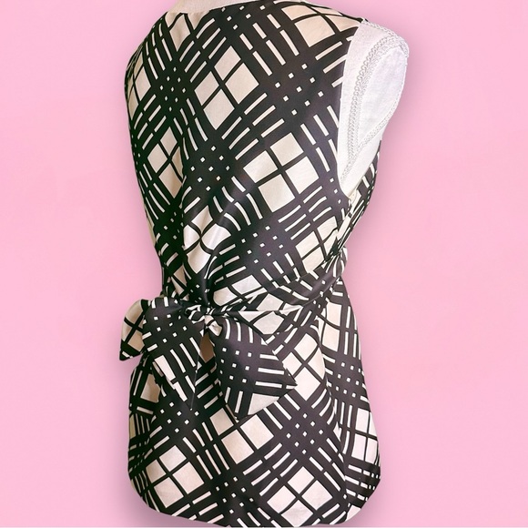 J. Crew Black & Cream Picnic Plaid A-Line Flounce Silk Top With Tie Back Size 2 - Picture 8 of 10